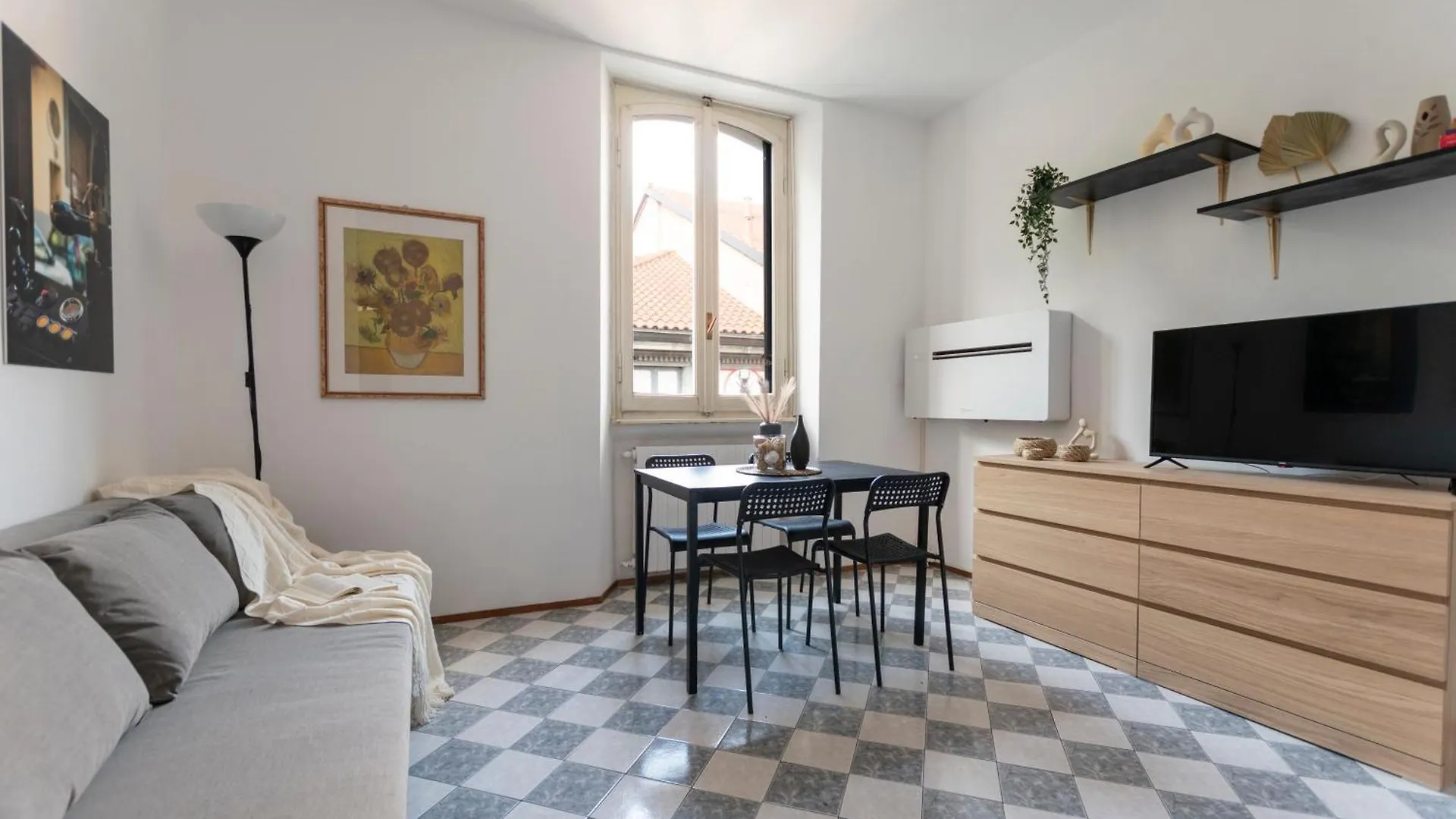 I Host Apartment - Pasteur 15-3 Milan Italy
